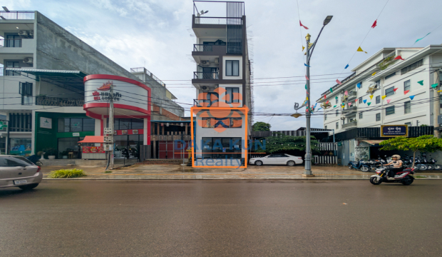 Commercial Space for Rent in Siem Reap City Center, on the Main Road